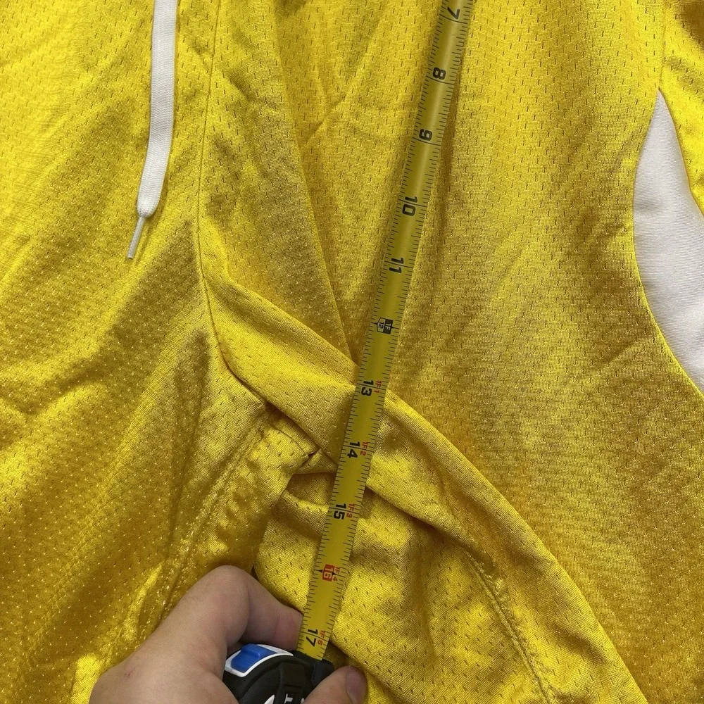 Michigan Wolverines Adidas Shorts Mens Extra Large Team Issued Basketball Y2K